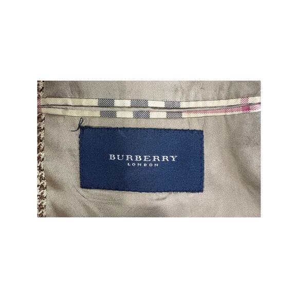 Vintage Burberry Sport Coat - Union Made in USA Tan Houndstooth 90s Silk / Wool - Picture 7 of 13